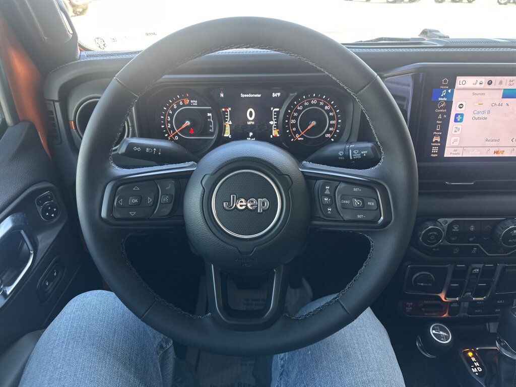 New 2025 Jeep Gladiator Mojave w/ Convenience Group image 14