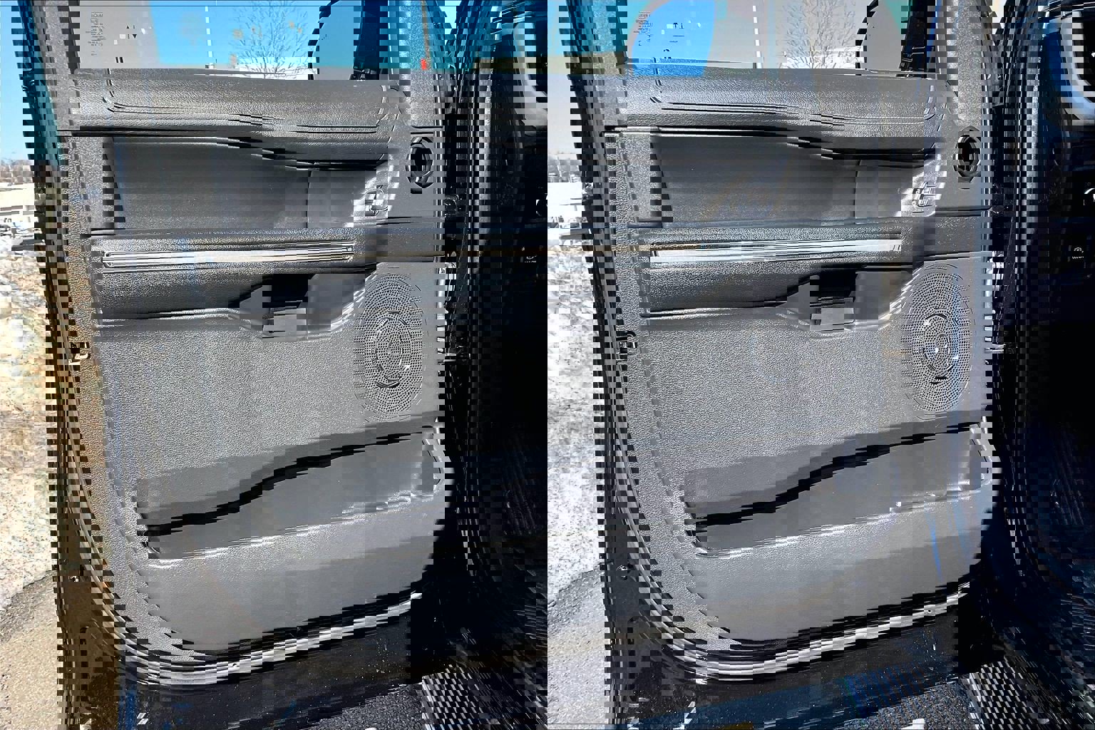 Used 2023 Ford Expedition XLT image 21