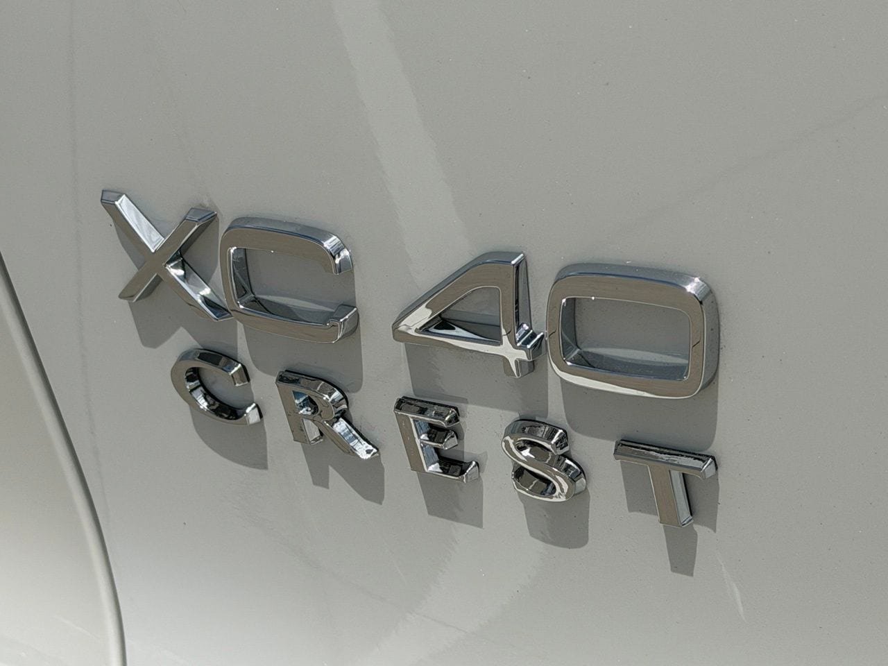 New 2026 Volvo XC40 B5 Plus w/ Climate Package AWD/4WD image 8