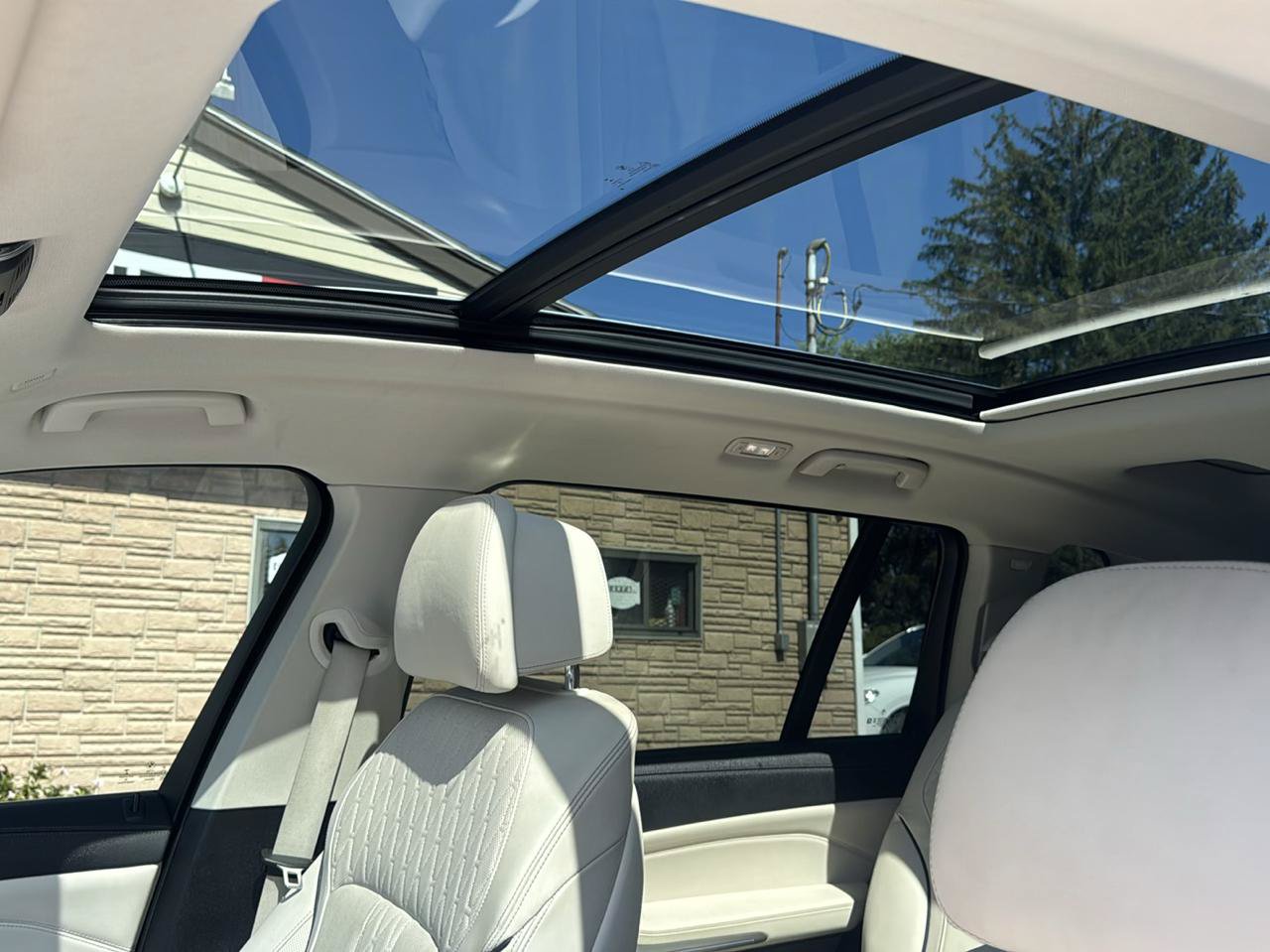 Used 2021 BMW X7 xDrive40i w/ Luxury Seating Package AWD/4WD image 31