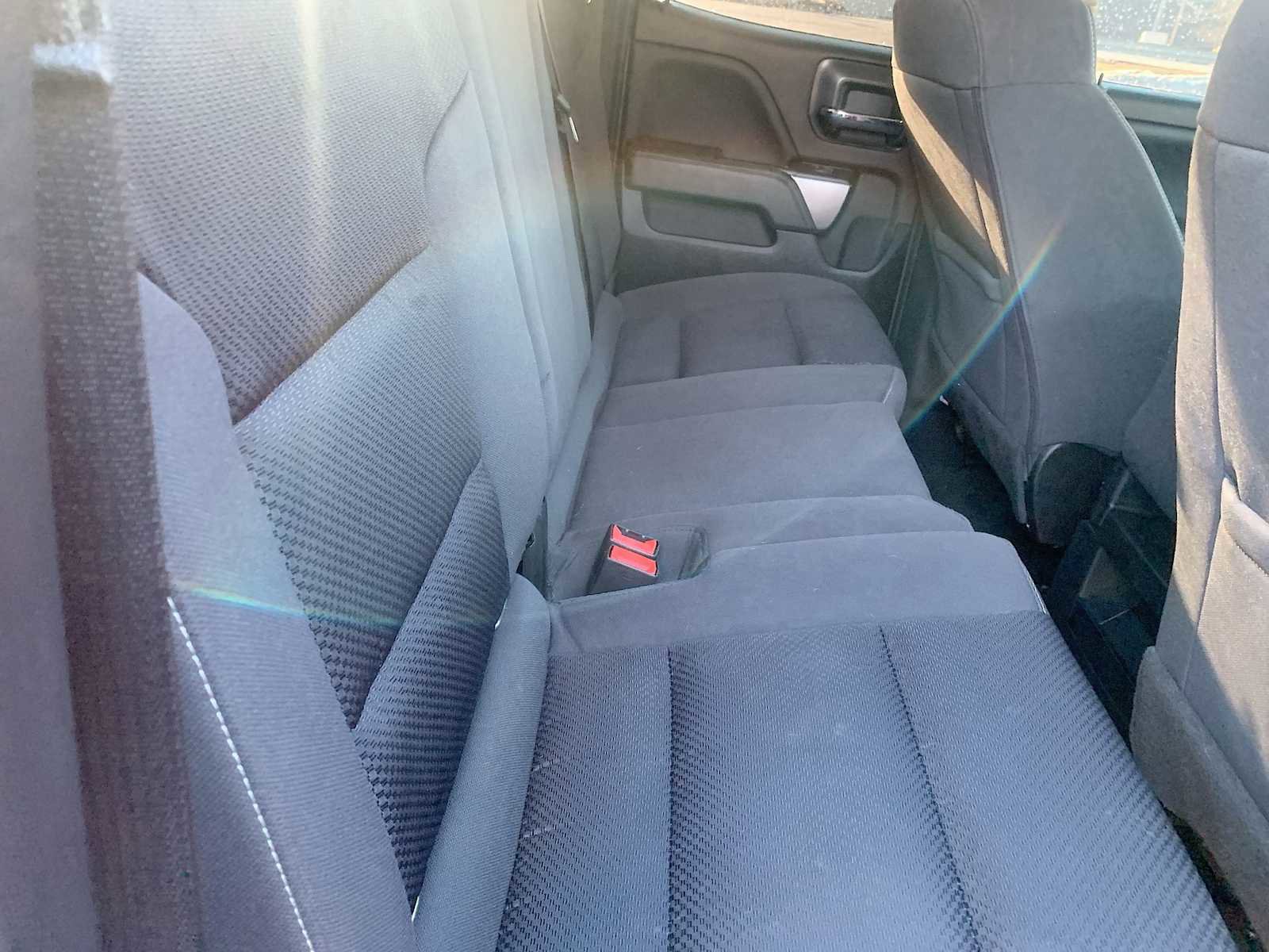 Used 2018 Chevrolet Silverado 1500 LT w/ All Star Edition image 23