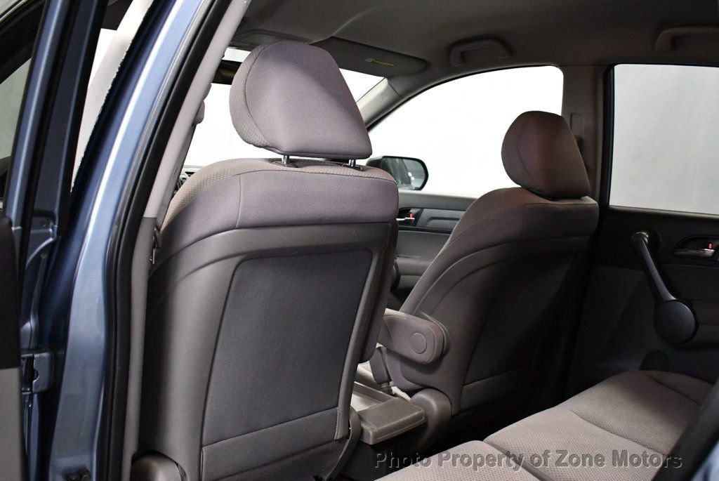 Used 2009 Honda CR-V LX image 19
