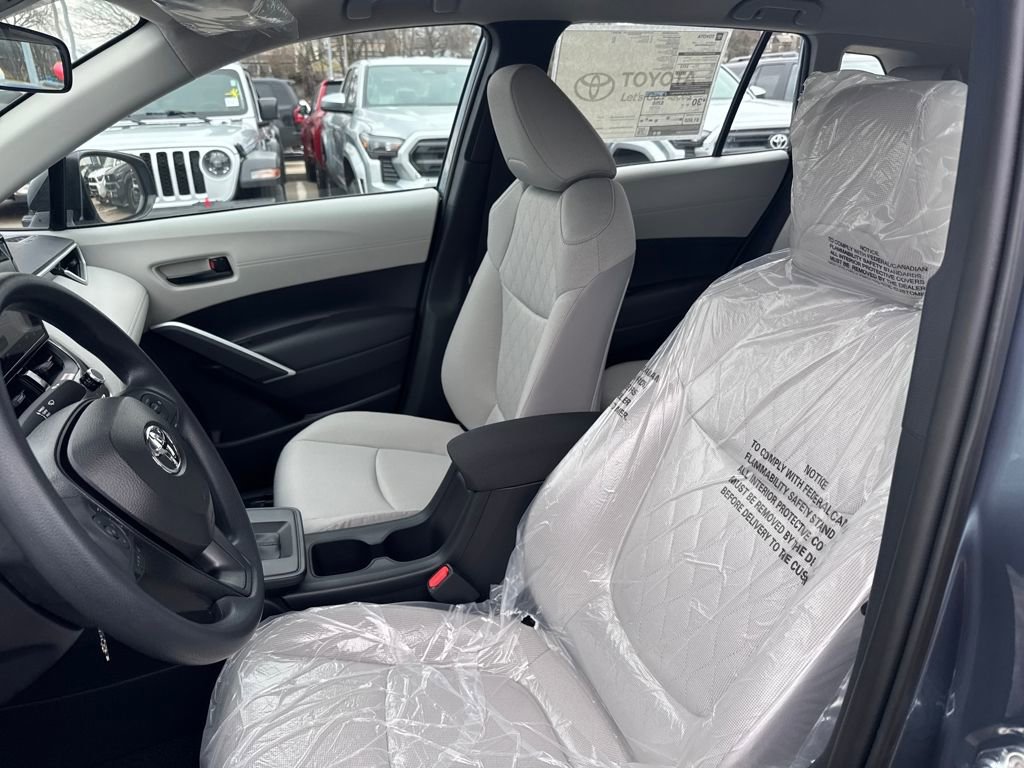 New 2026 Toyota Corolla Cross L image 18