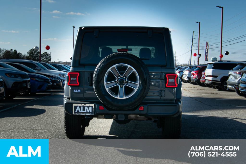 Used 2022 Jeep Wrangler Unlimited Sahara w/ Dual Top Group image 6
