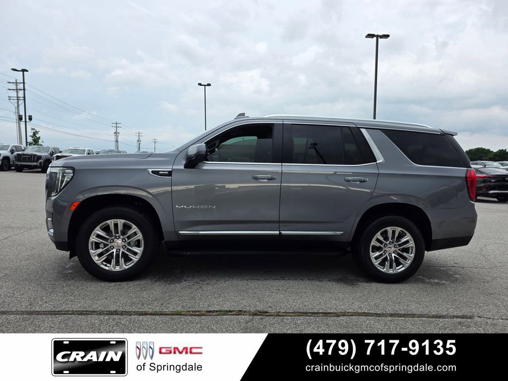Used 2022 GMC Yukon SLT w/ SLT Premium Package AWD/4WD image 4