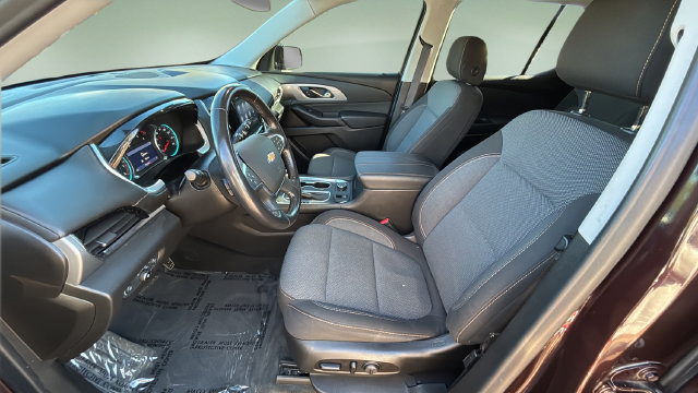 Used 2020 Chevrolet Traverse LT AWD/4WD image 18