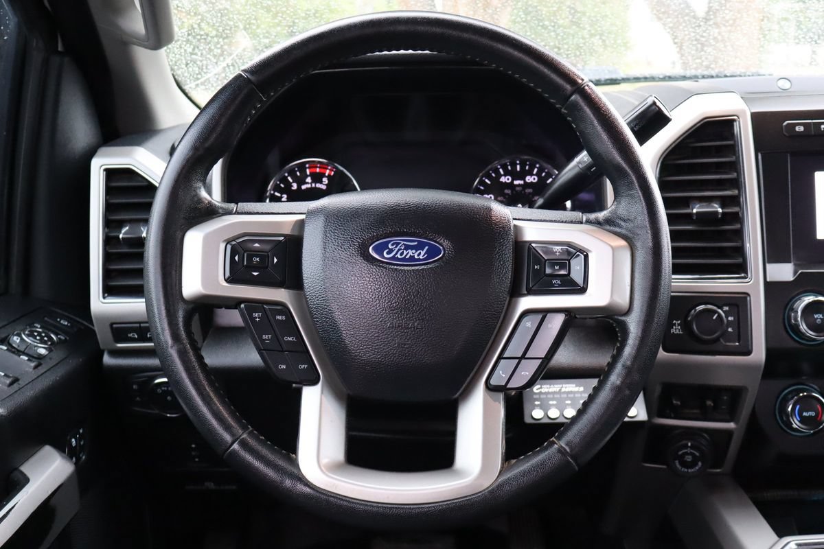 Used 2020 Ford F350 Lariat w/ Chrome Package AWD/4WD image 18