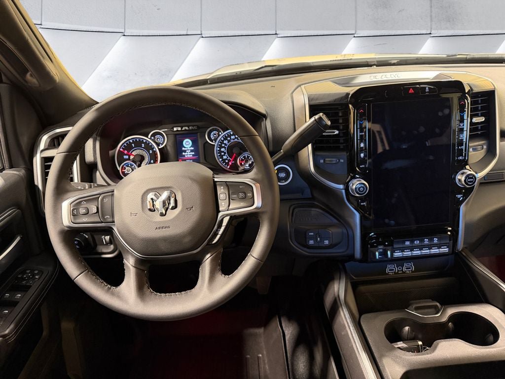New 2025 RAM 2500 Big Horn AWD/4WD image 10