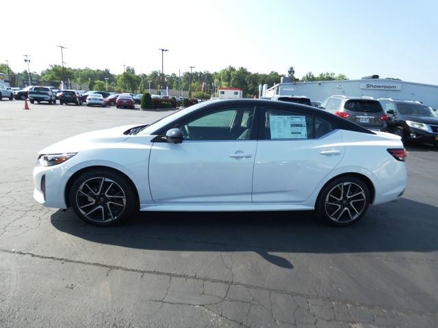 New 2025 Nissan Sentra SR w/ SR Premium Package image 6