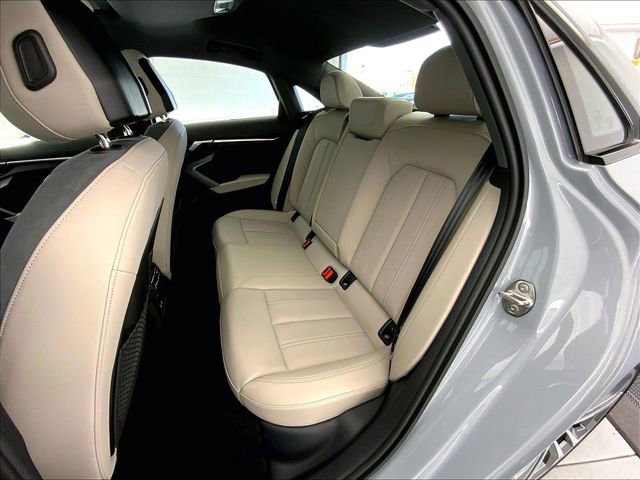 Used 2025 Audi A3 2.0T Premium Plus w/ Premium Plus Package image 26