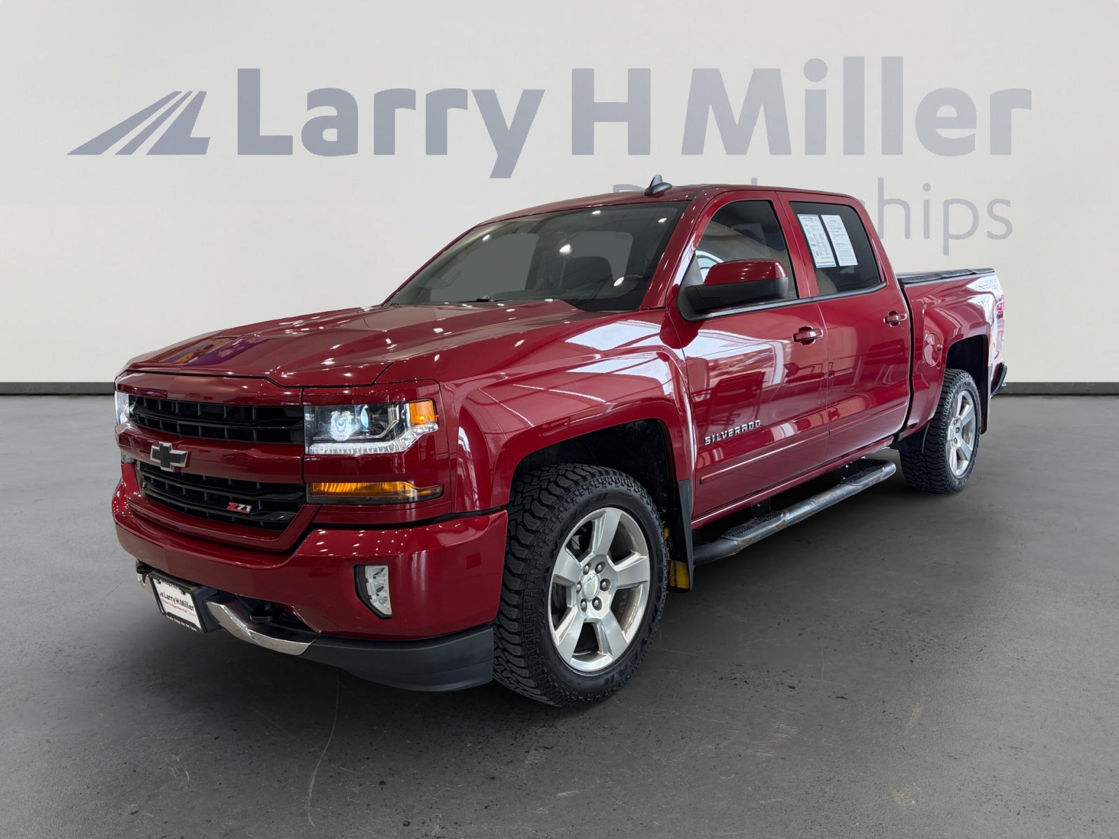 Used 2018 Chevrolet Silverado 1500 LT w/ All Star Edition image 1