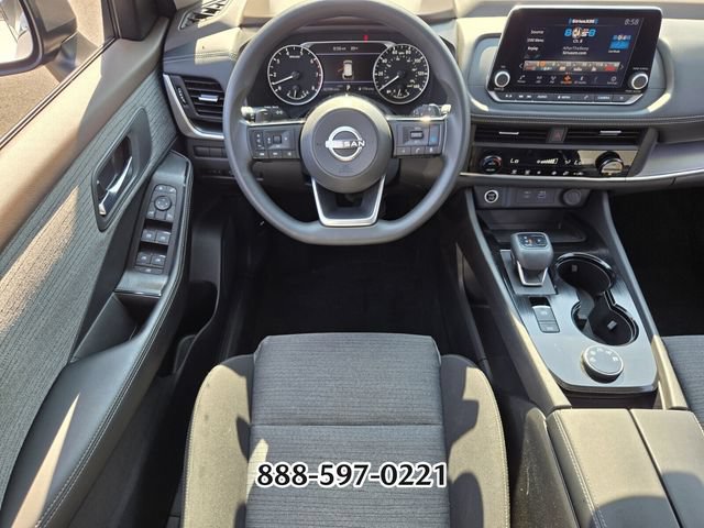 Used 2023 Nissan Rogue SV AWD/4WD image 12