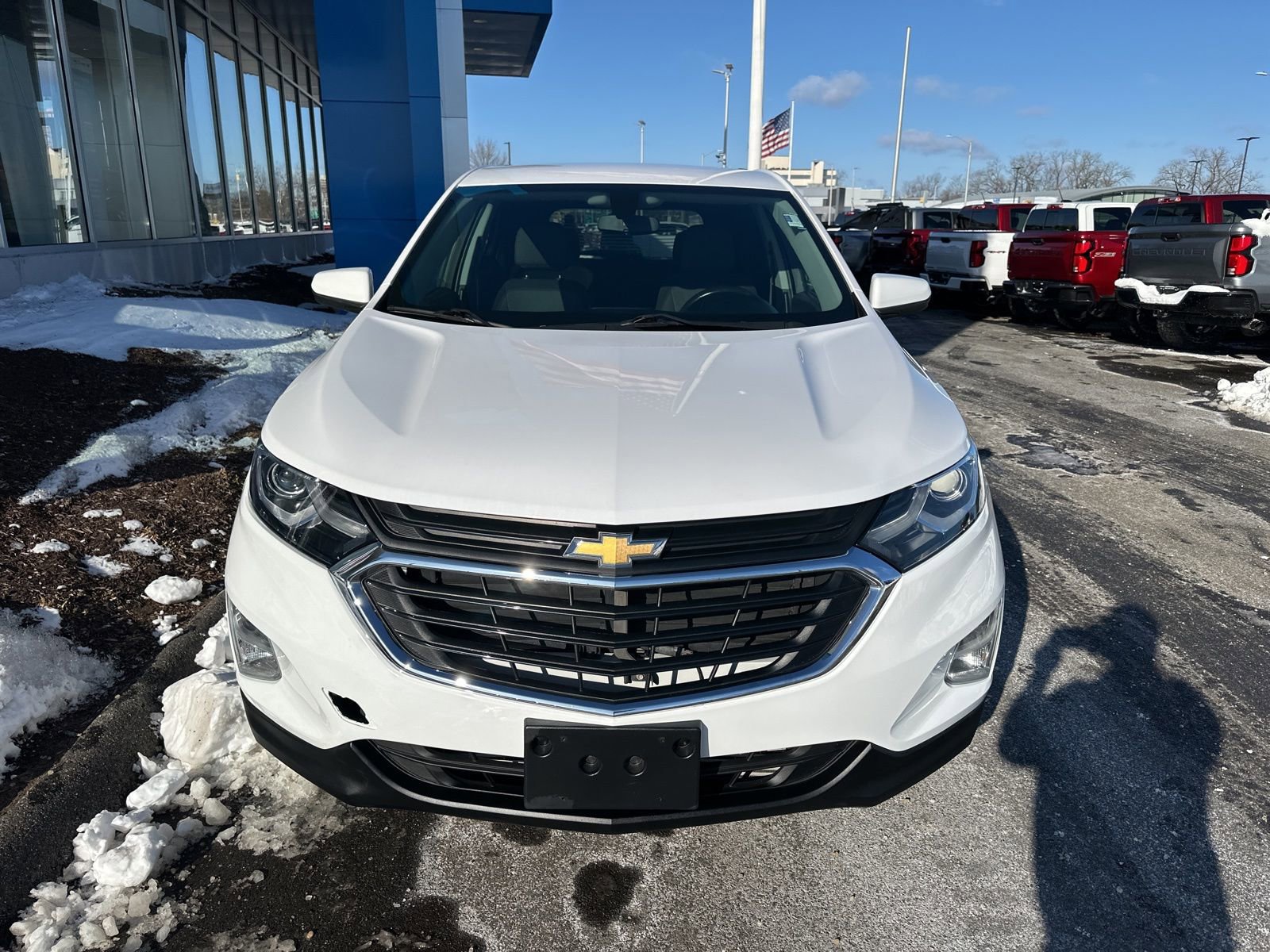 Used 2018 Chevrolet Equinox LT AWD/4WD image 2