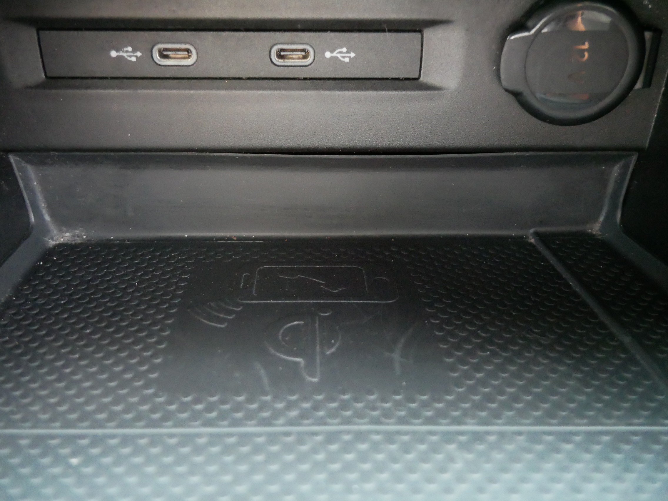 Certified 2023 Volkswagen Taos SEL AWD/4WD image 29
