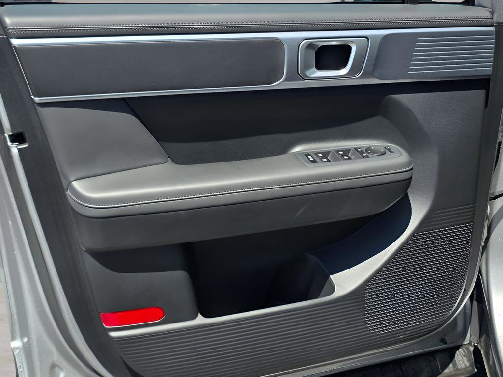Certified 2025 Hyundai Santa Fe SEL AWD/4WD image 18