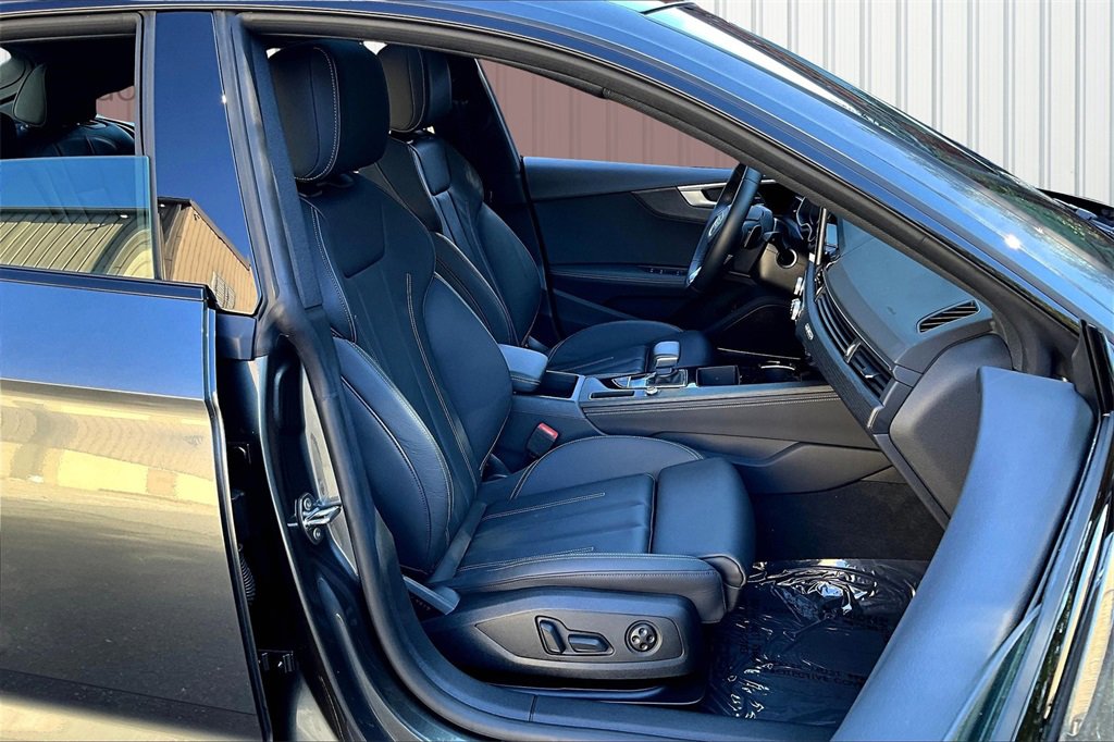 Used 2025 Audi A5 2.0T Premium Plus image 29