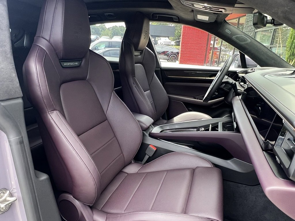 Used 2024 Porsche Macan Turbo Electric image 31