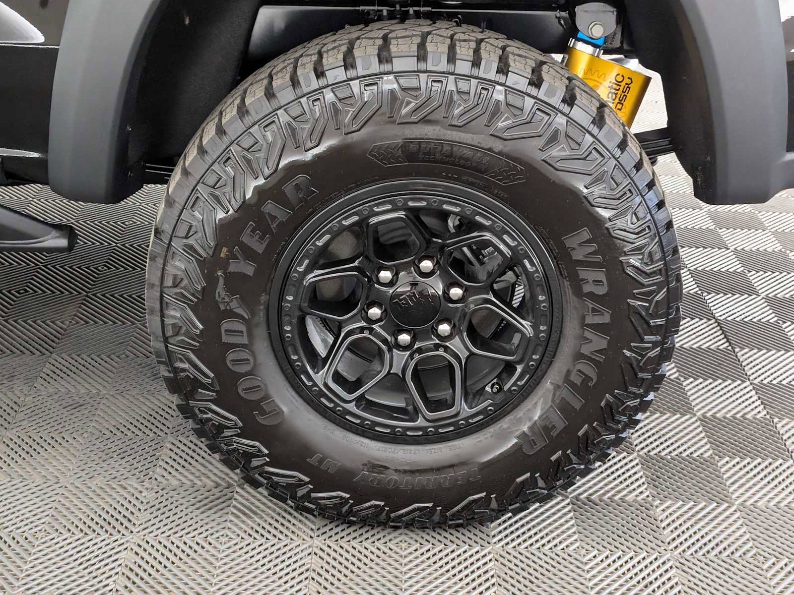 New 2026 Chevrolet Colorado ZR2 w/ ZR2 Bison Edition image 16