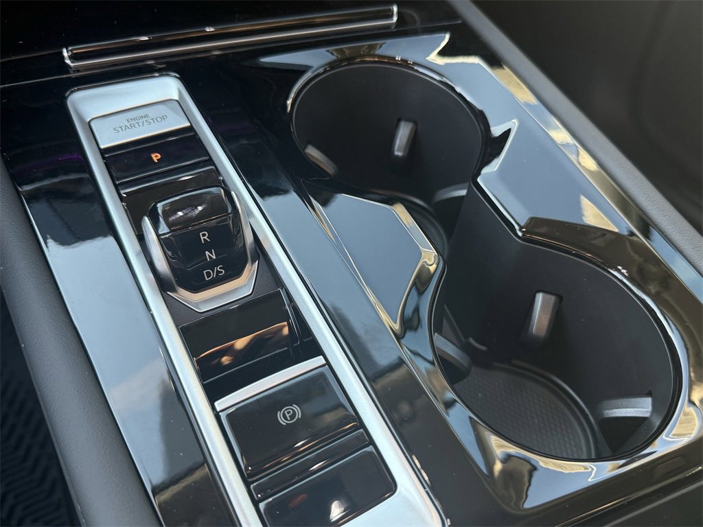 New 2026 Volkswagen Atlas SEL Premium R-Line image 21