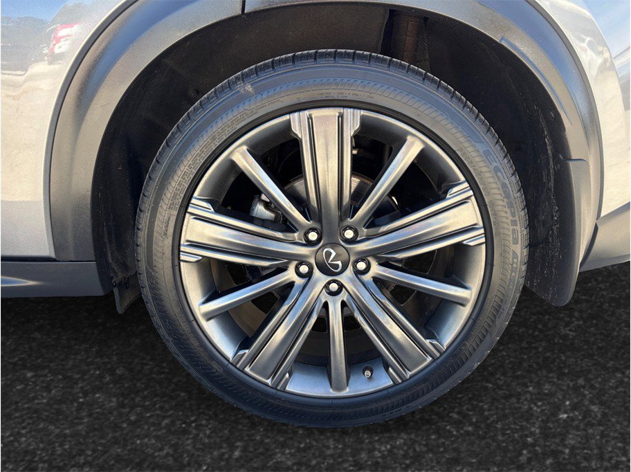 Used 2020 INFINITI QX50 Essential w/ Edition 30 Package image 16