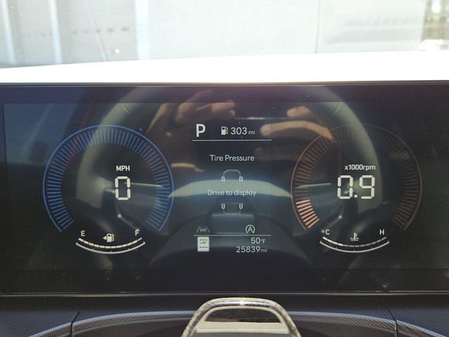 Used 2025 Hyundai Santa Fe SEL image 23