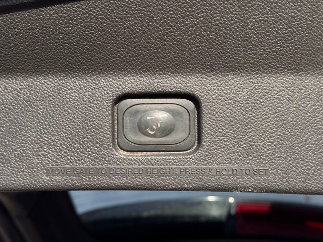 Used 2014 Ford Explorer XLT w/ Equipment Group 202A image 35