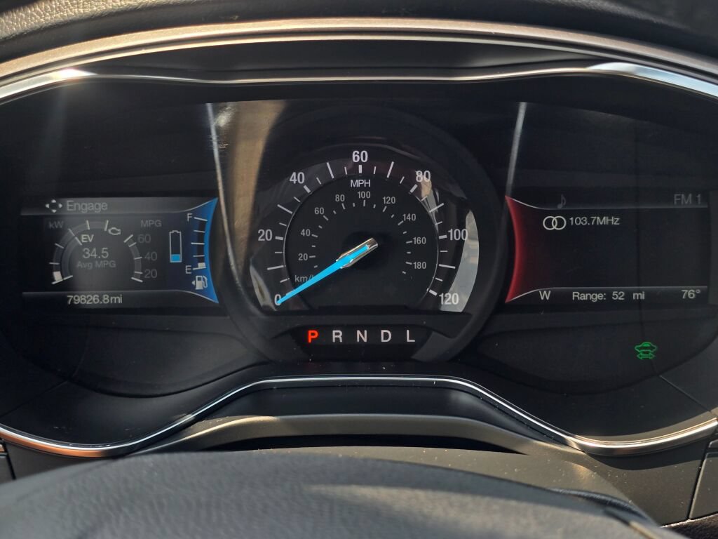 Used 2017 Ford Fusion Energi SE FWD image 26