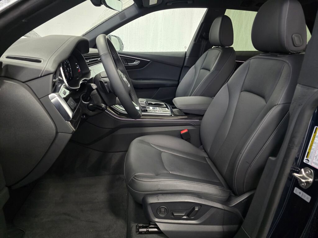 Certified 2025 Audi Q8 Premium Plus w/ Premium Plus Package image 13