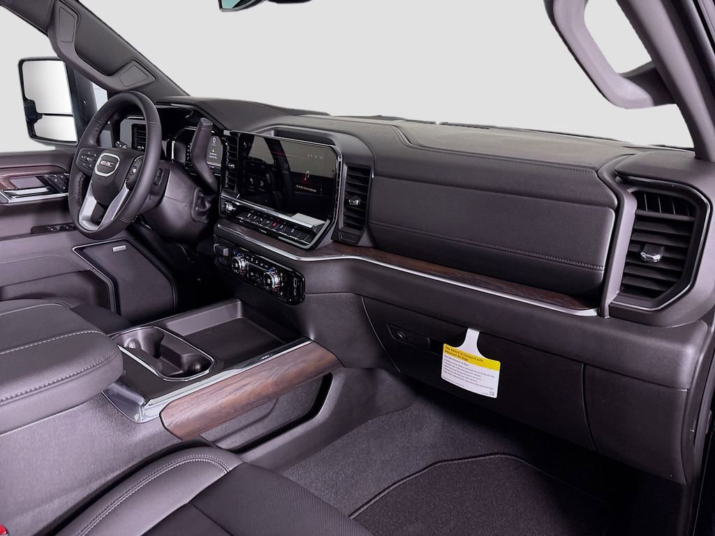 New 2025 GMC Sierra 3500 SLT w/ SLT Convenience Package image 30