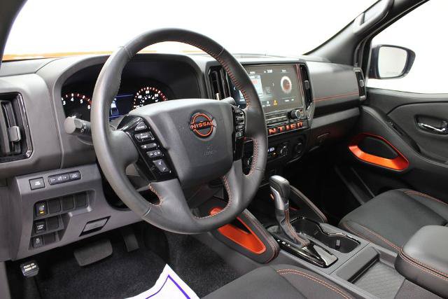 Certified 2025 Nissan Frontier Pro-X w/ Tow Package RWD image 15