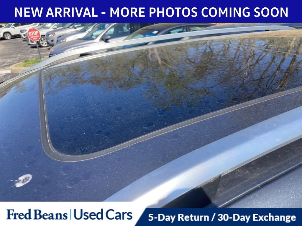 Used 2025 Volkswagen Taos SEL w/ Black Wheel Plus Package AWD/4WD image 8