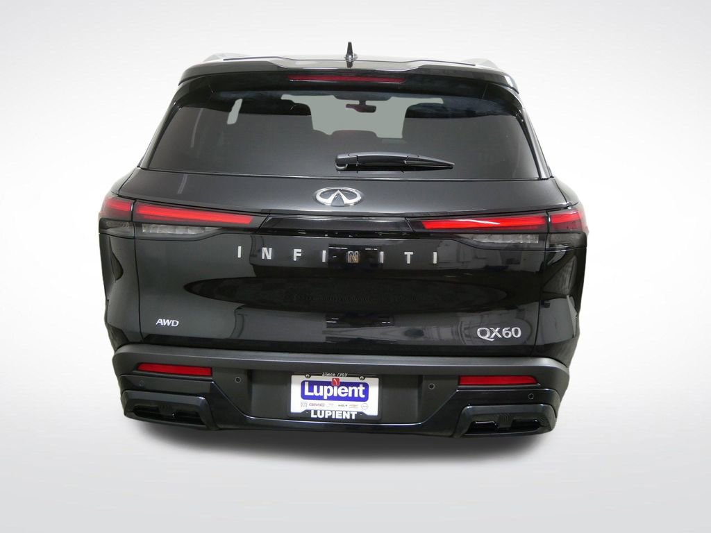 Certified 2025 INFINITI QX60 Luxe AWD/4WD image 4