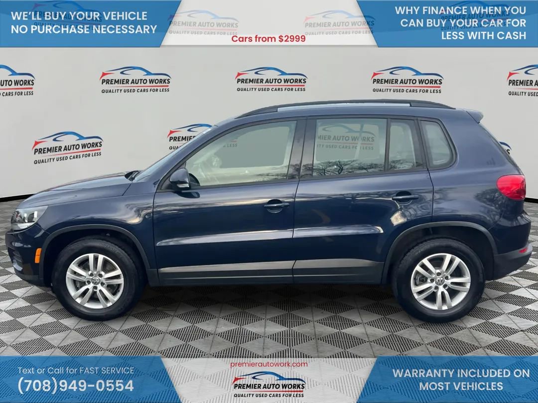 Used 2016 Volkswagen Tiguan S image 9