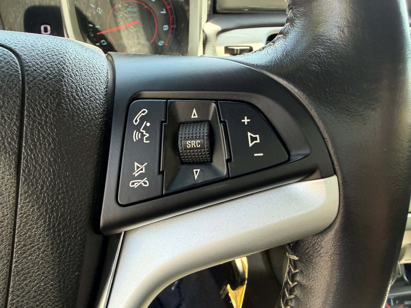 Used 2015 Chevrolet Camaro SS w/ RS Package RWD image 18