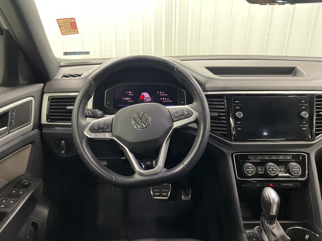 Used 2023 Volkswagen Atlas Cross Sport SEL R-Line image 12