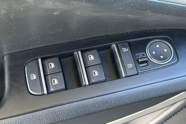 Certified 2023 Kia Soul LX w/ LX Technology Package image 14