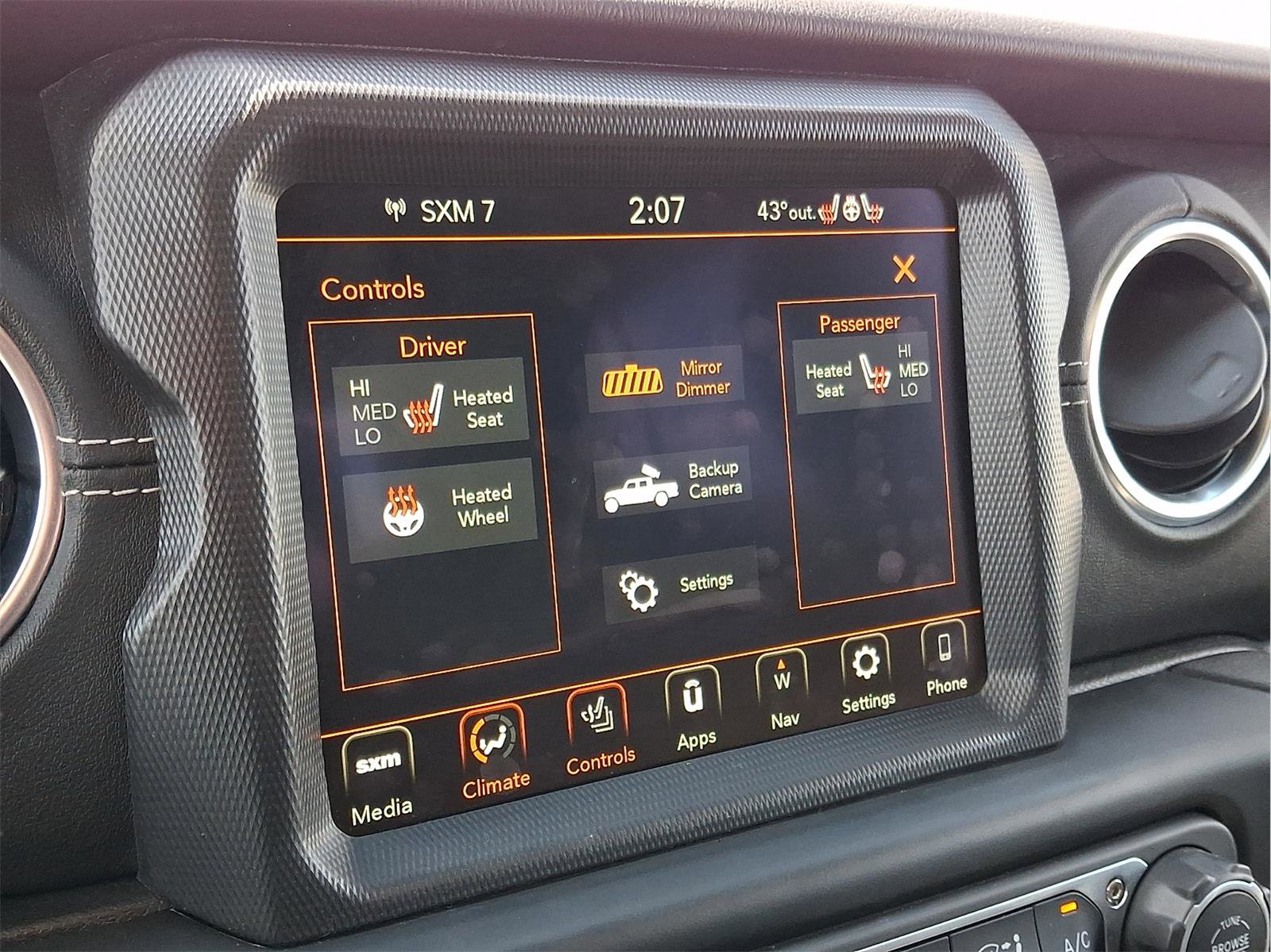 Used 2022 Jeep Gladiator Overland w/ Popular Equipment Package image 17