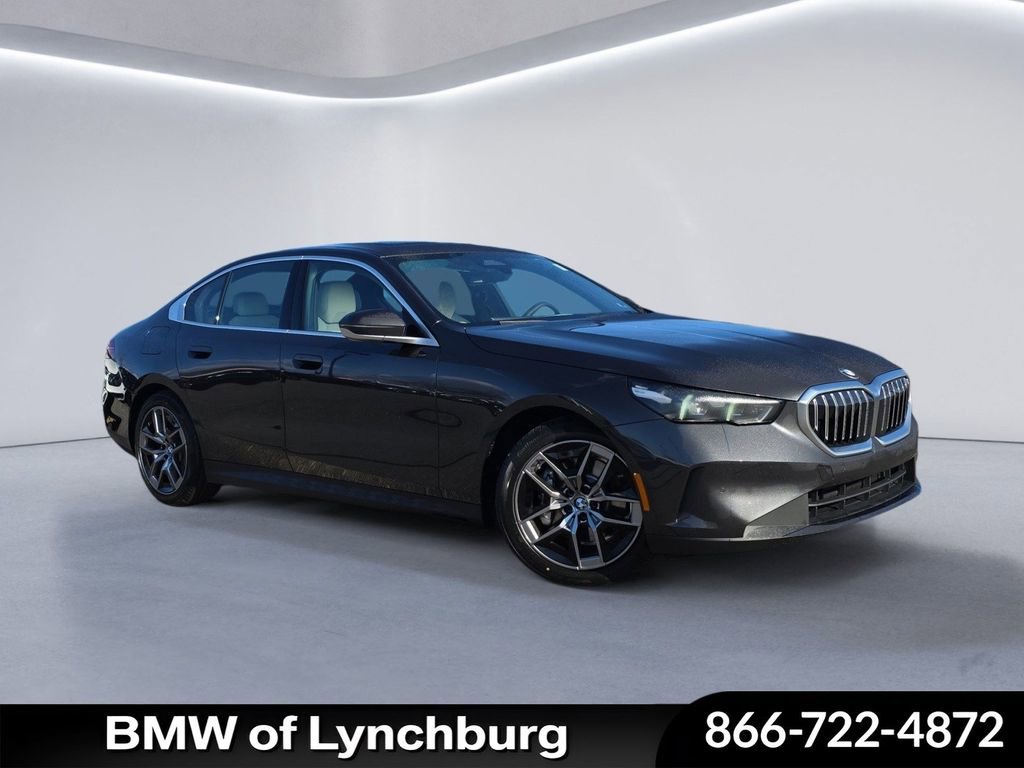 New 2026 BMW 530i xDrive image 1