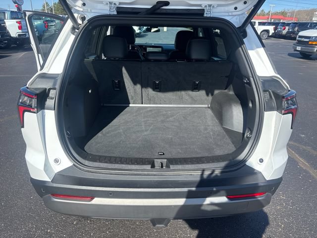 Used 2026 Chevrolet Equinox LT w/ Convenience Package II AWD/4WD image 28