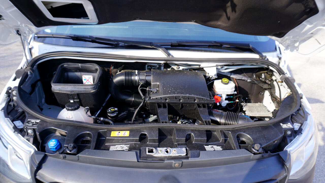 Used 2020 Mercedes-Benz Sprinter 2500 w/ Driver Convenience Package image 29