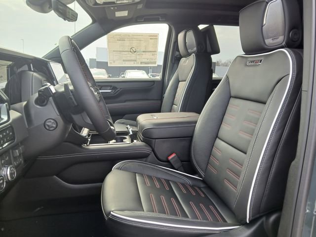 New 2026 GMC Yukon AT4 Ultimate w/ LPO, Illumination Package AWD/4WD image 10