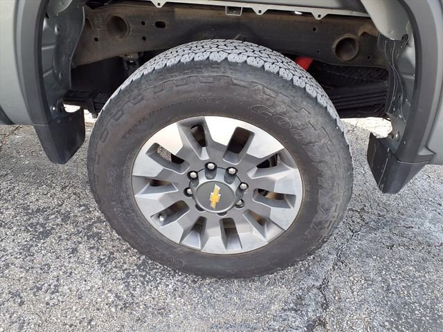 Used 2024 Chevrolet Silverado 2500 Custom w/ Custom Value Package image 46