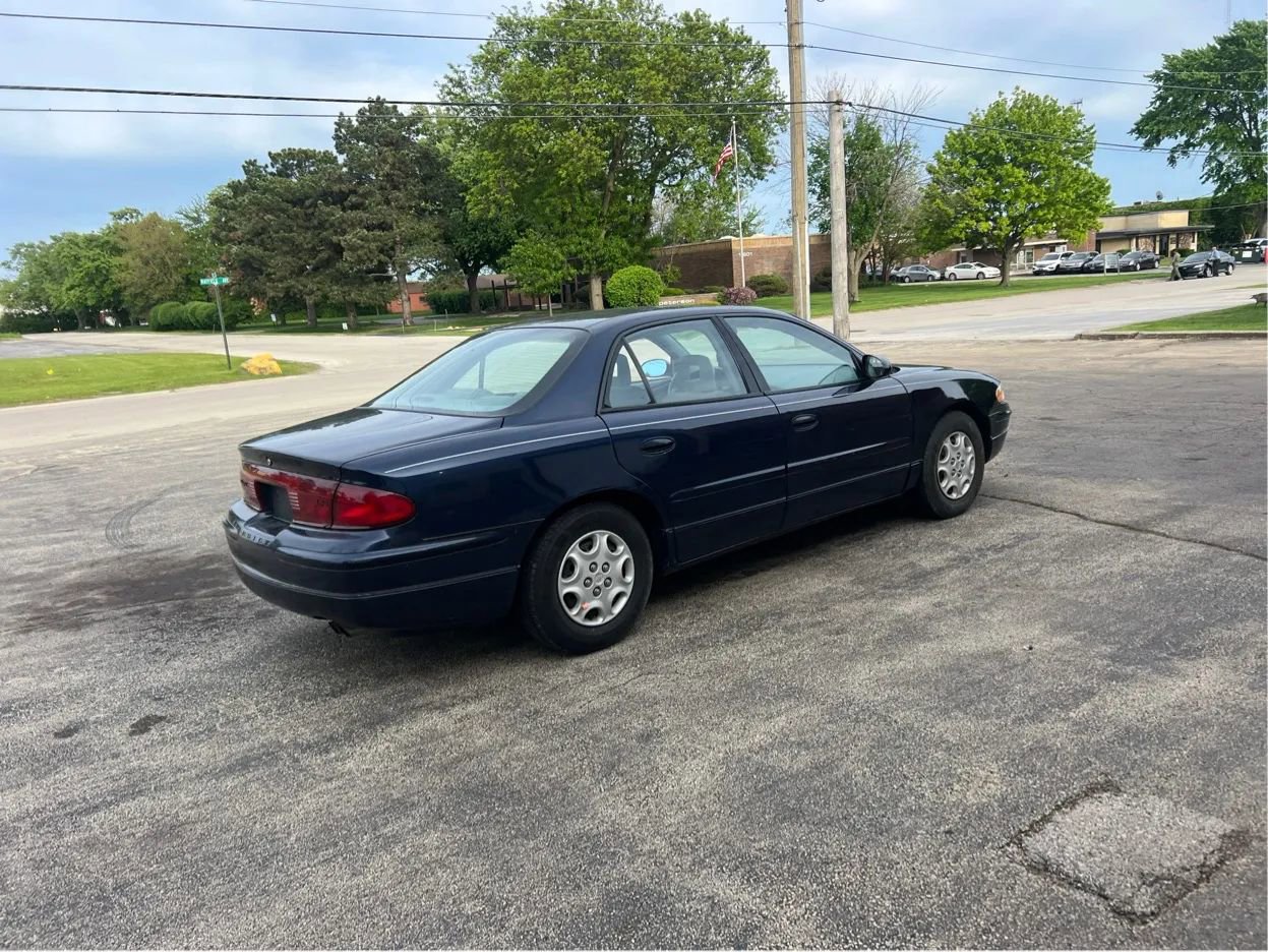 Used 2003 Buick Regal LS w/ LS Luxury Package FWD image 4