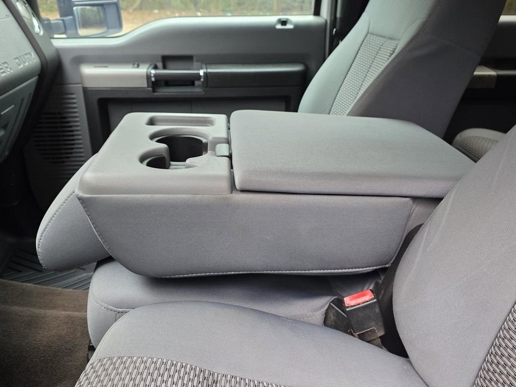 Used 2016 Ford F250 XLT w/ XLT Premium Package image 7