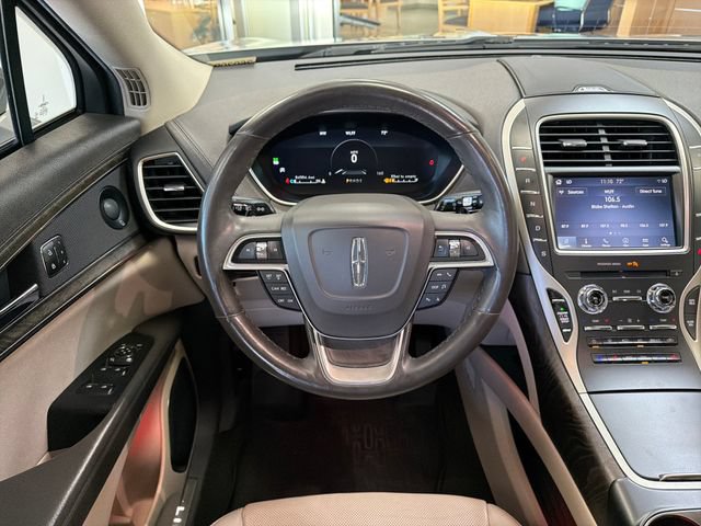 Used 2020 Lincoln Nautilus Reserve w/ Class II Trailer Tow Package FWD image 16