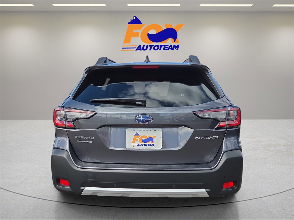 Used 2025 Subaru Outback Limited image 5