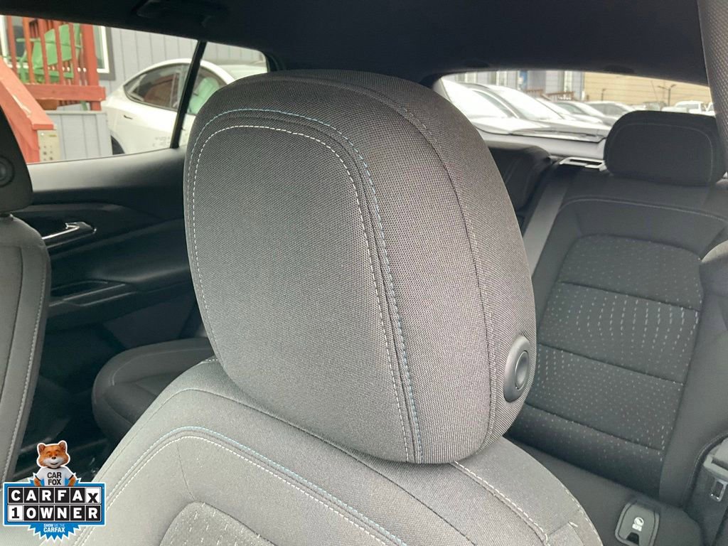 Used 2025 Chevrolet Equinox EV LT w/ Comfort Package AWD/4WD image 17