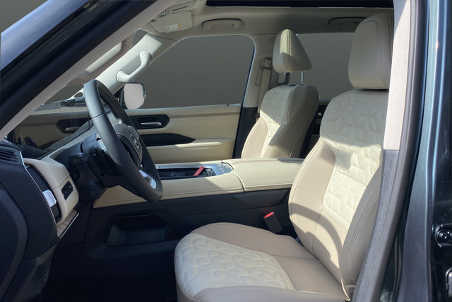 New 2026 Nissan Armada Platinum Reserve AWD/4WD image 9