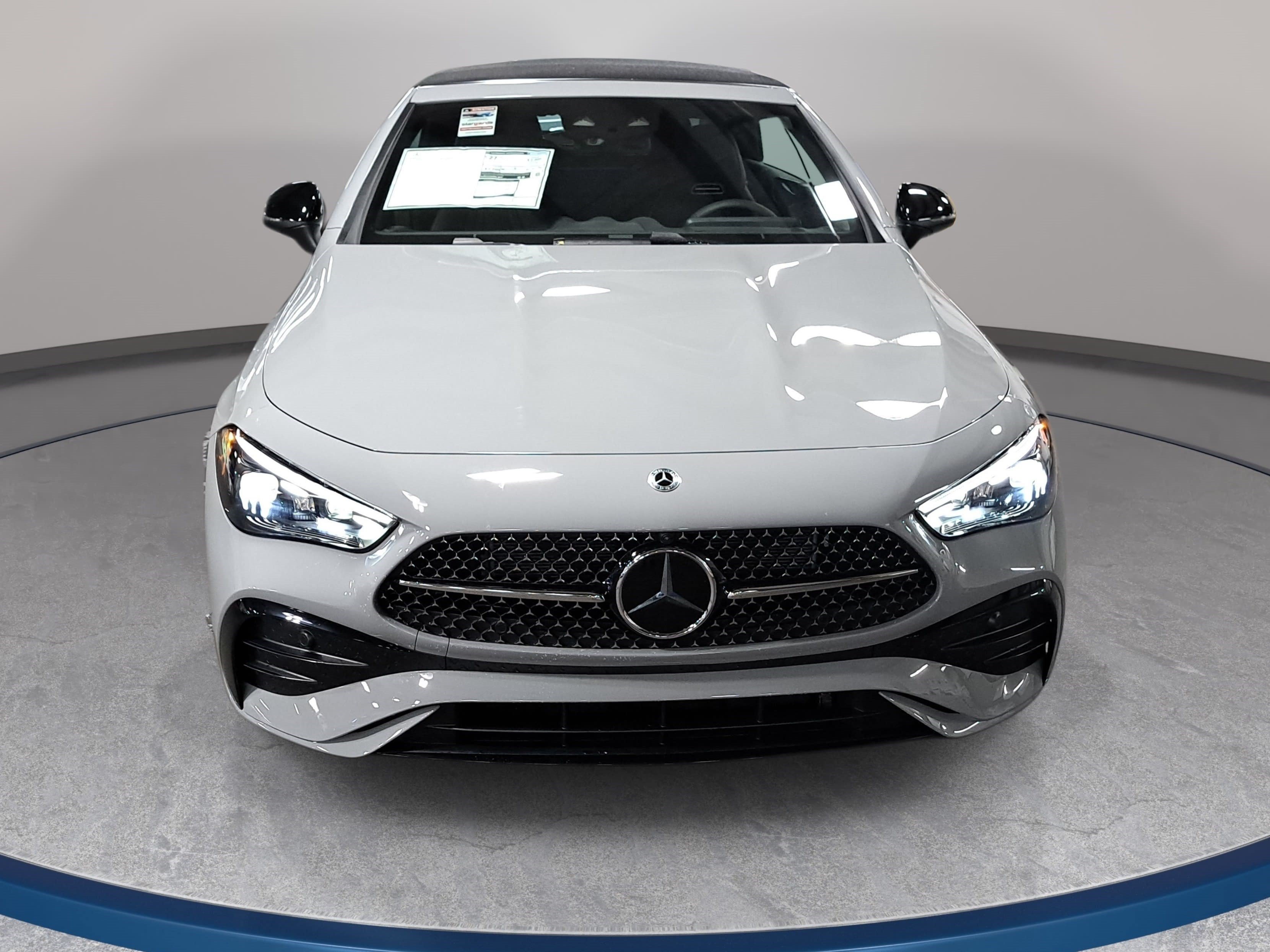 New 2027 Mercedes-Benz CLE 300 4MATIC Cabriolet image 2
