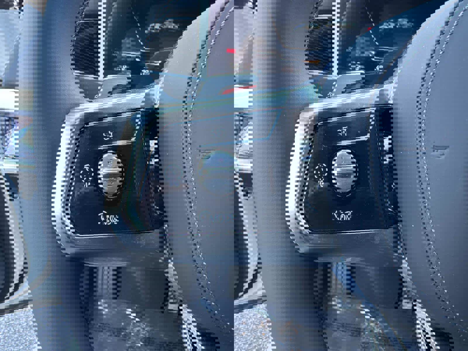 Certified 2025 BMW i7 eDrive50 w/ M Sport Package image 35